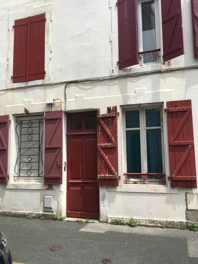 Belle Chambre Au Coeur De Bayonne Apartment Екстериор снимка
